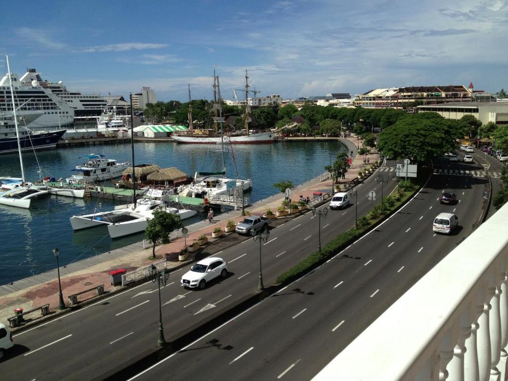 Hotel Tiare Tahiti Papeete  Exteriör bild