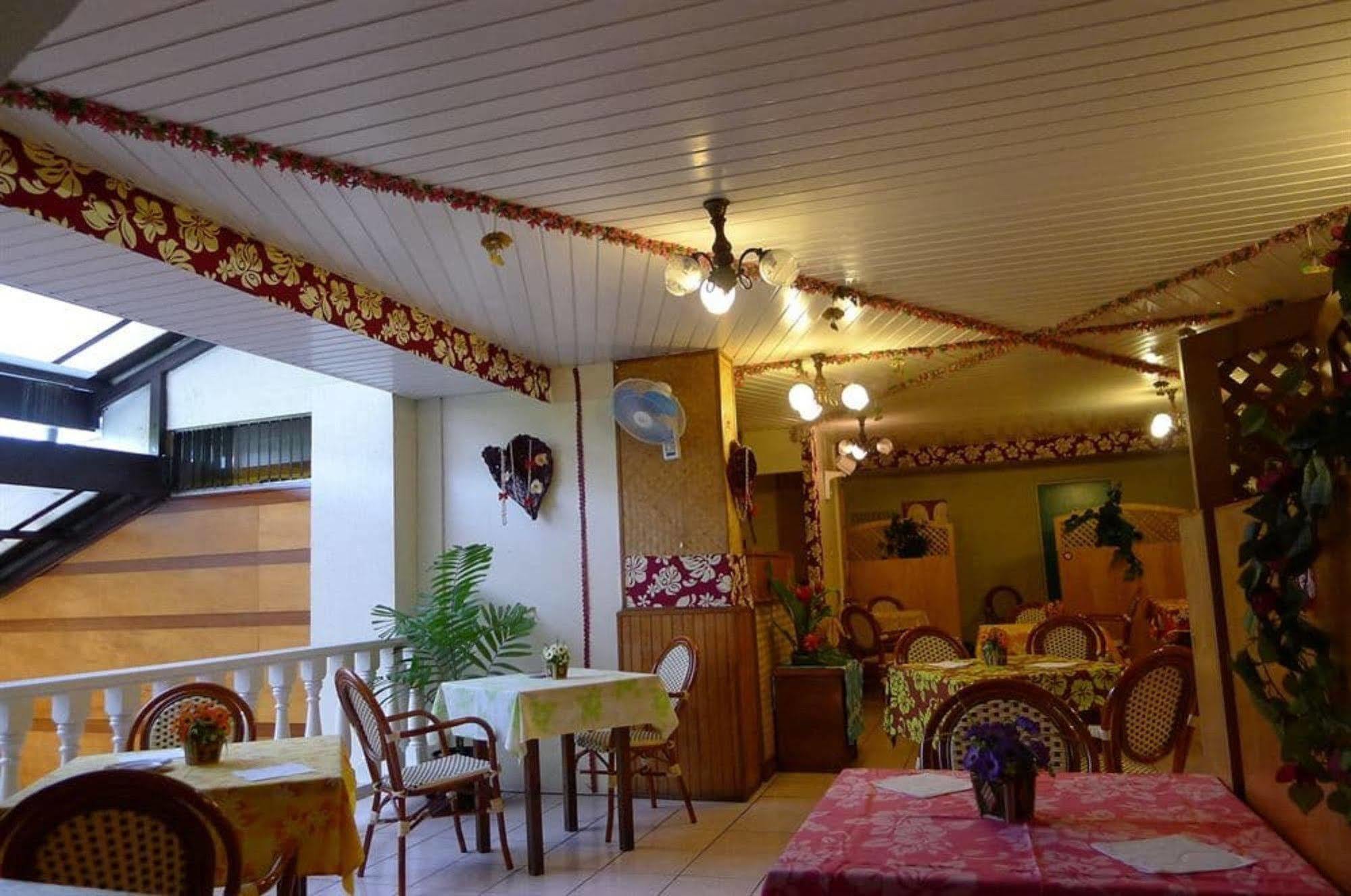 Hotel Tiare Tahiti Papeete  Exteriör bild